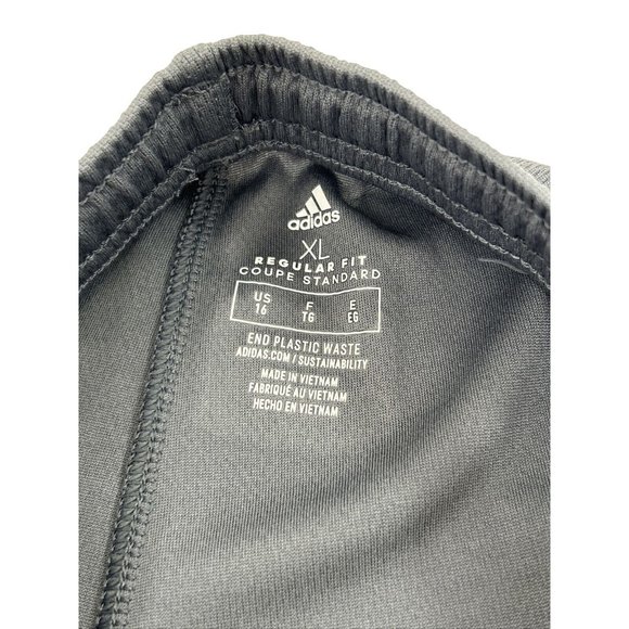 Adidas Stripe Grey Mesh Girls’ Shorts XL US 16 Regular  MulticolorTriple Stripe - Picture 5 of 10